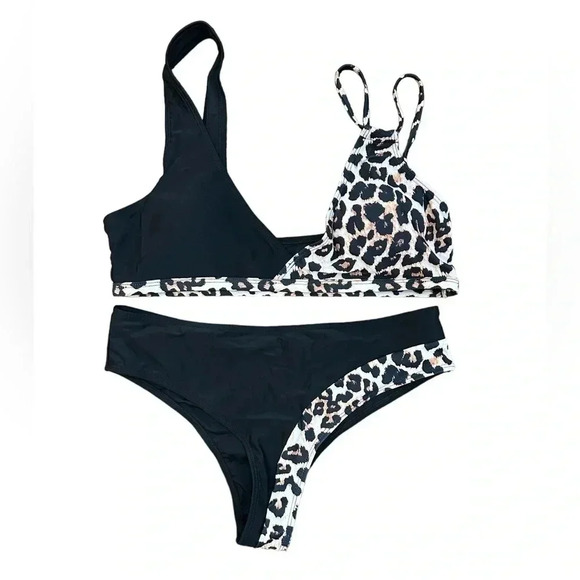 Two Piece Bathing Suit Removable Pads NWOT Large Animal Print Black - Picture 1 of 3
